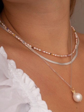Confetti Pearl Necklace With Beige And pastel Mix Gold