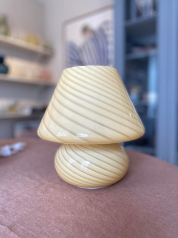Mushroom Lampe Swirl, Large Yellow